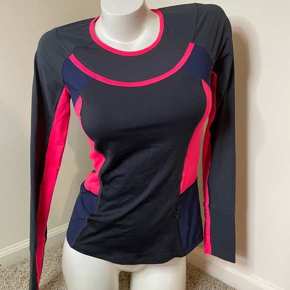 Lululemon Long sleeve - Picture 2 of 3